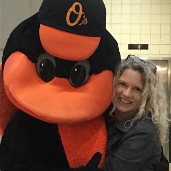 Meet your Posher, Jill. - Picture 2 of 4